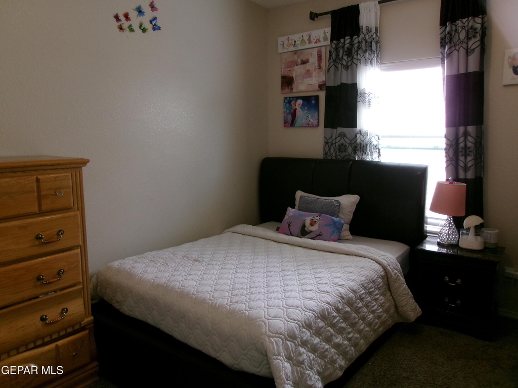 824 Caterick Street - Photo 19