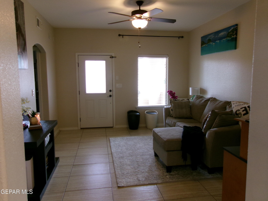 824 Caterick Street - Photo 1