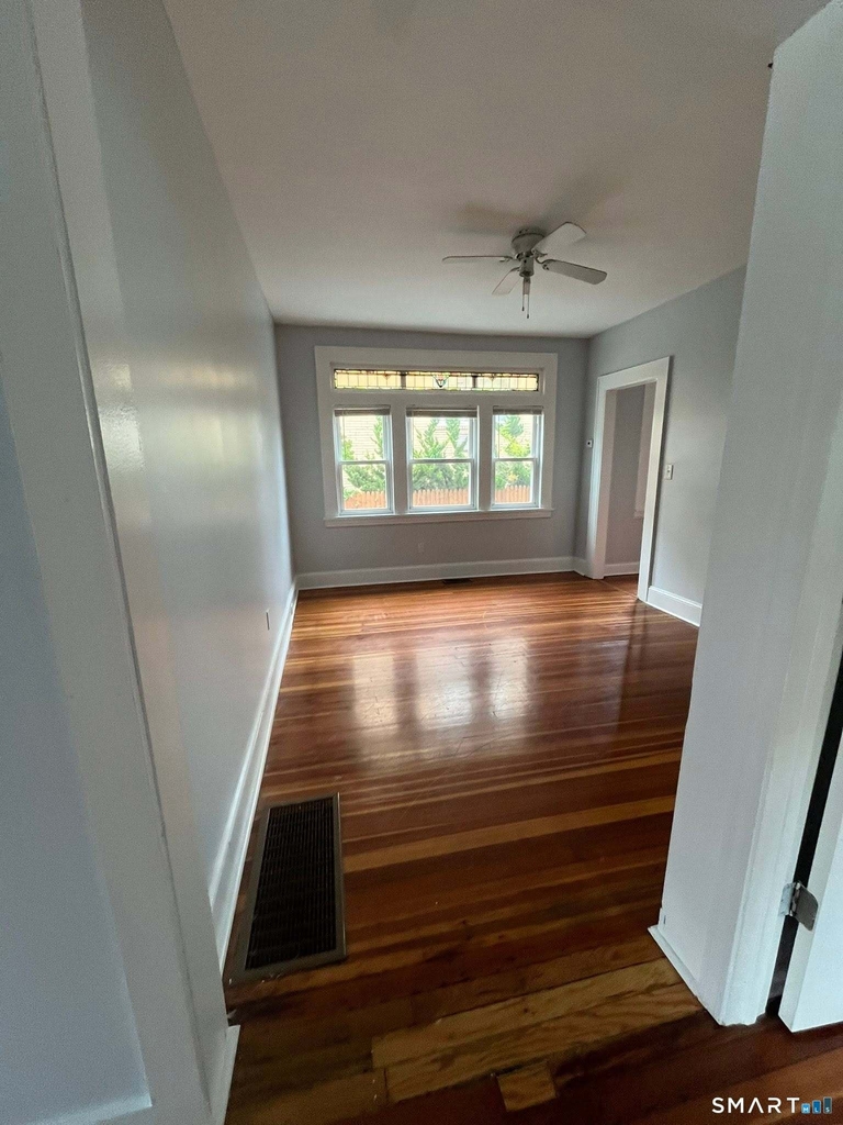 415 Willow Street - Photo 12