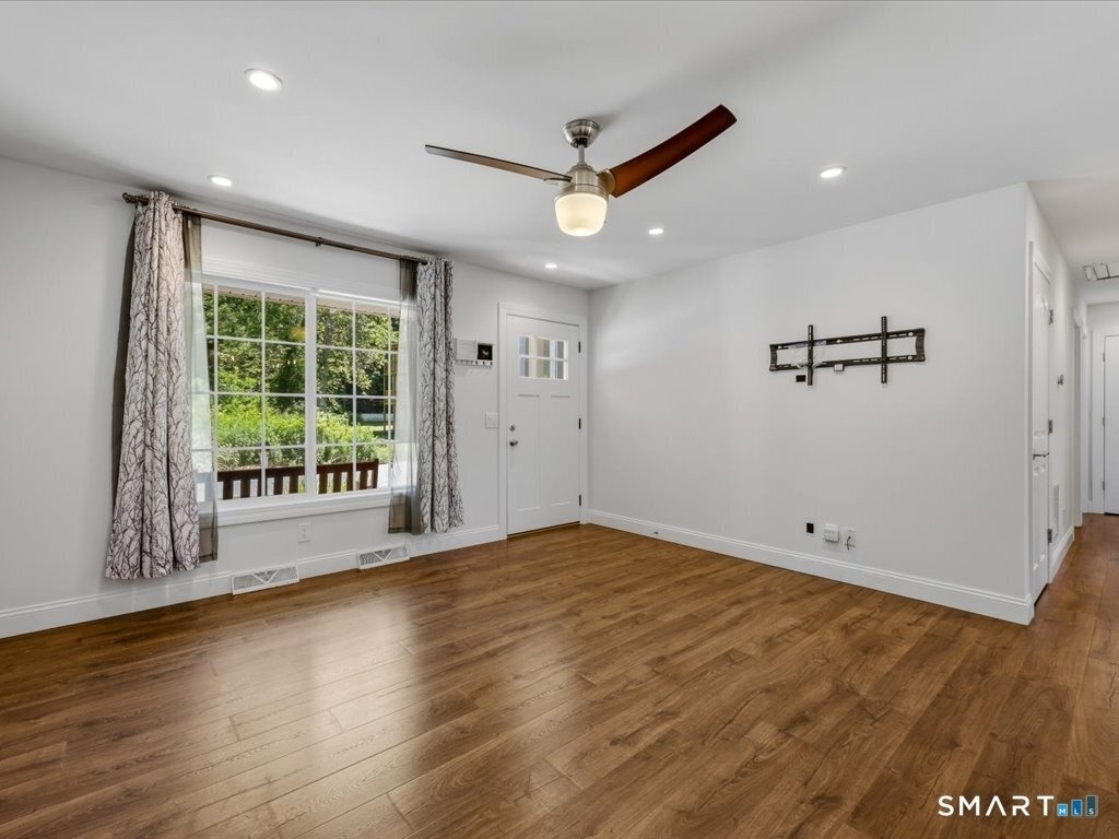 22 Argonne Terrace - Photo 6