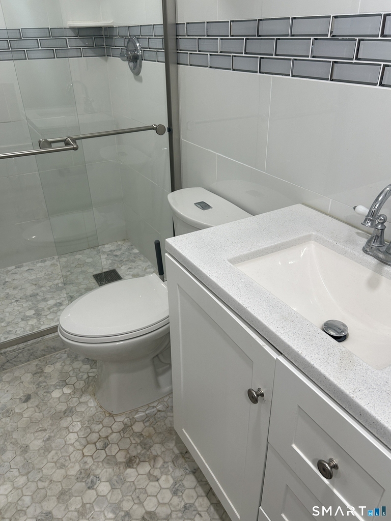 80 Alexander Avenue - Photo 24