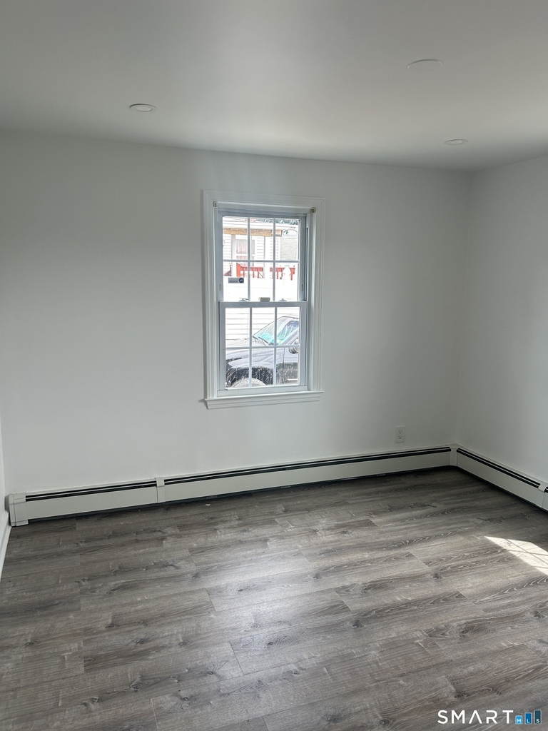80 Alexander Avenue - Photo 12