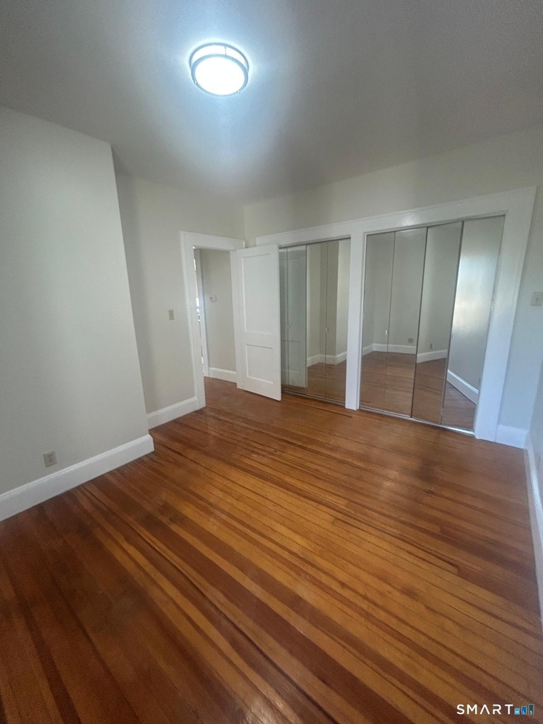 24 Monroe Street - Photo 5