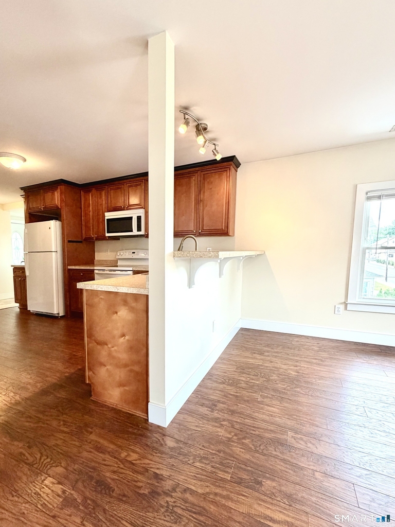 18 Center Street - Photo 9