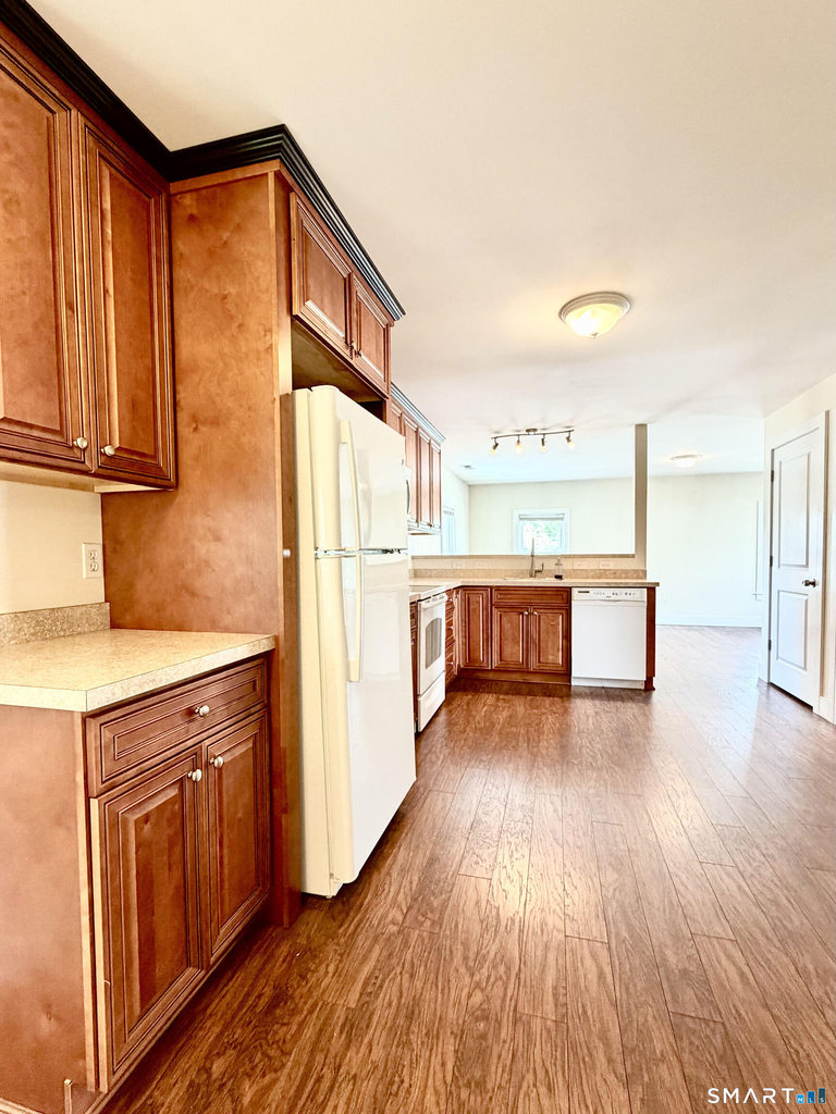 18 Center Street - Photo 5