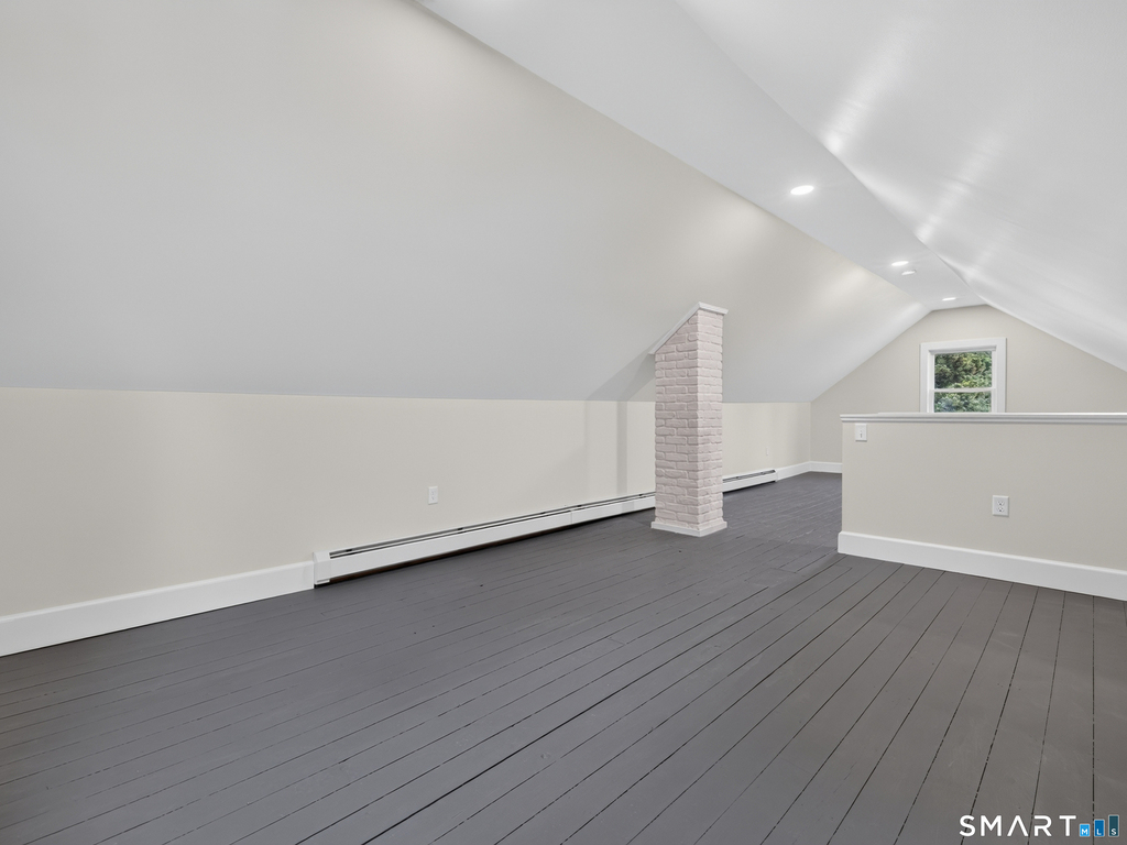 1039 North Road - Photo 18