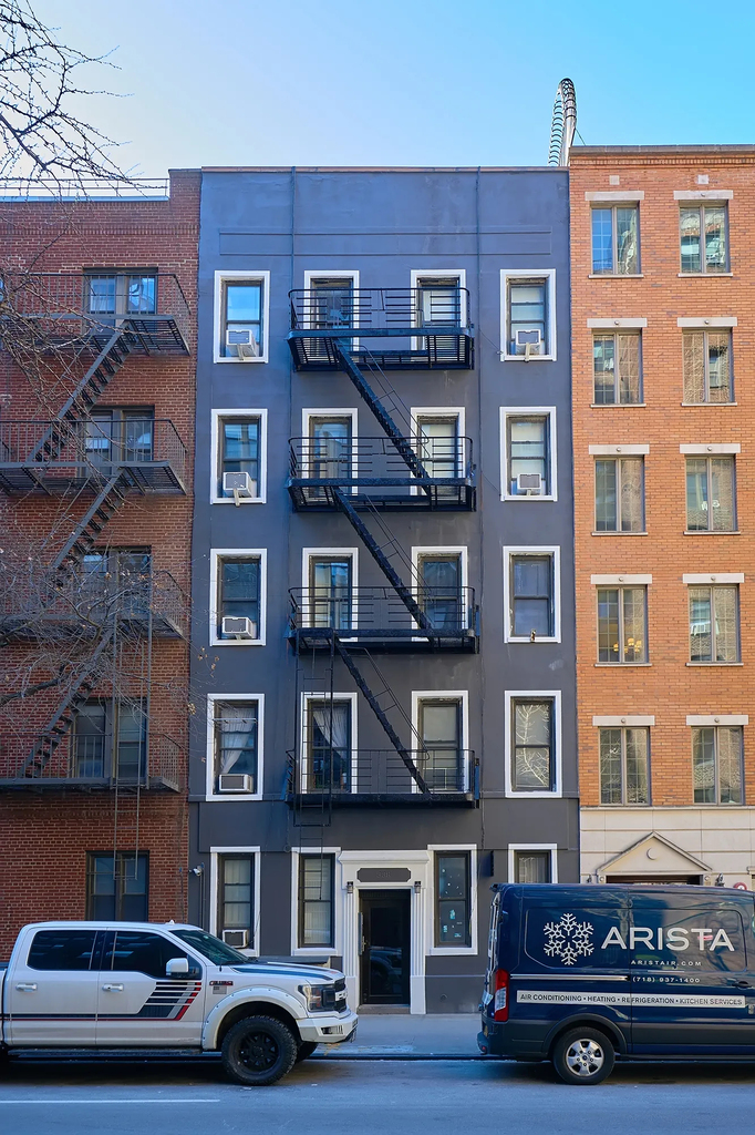 340 East 53rd Street  - Photo 0