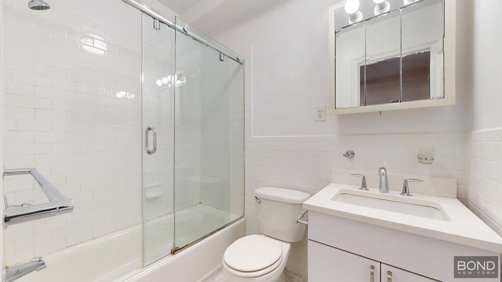 140 East 46th Street  - Photo 2