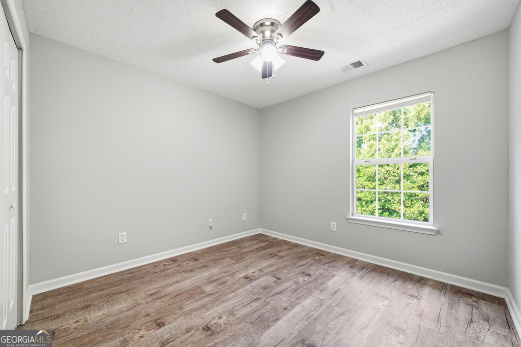 5682 Lawley Drive - Photo 28