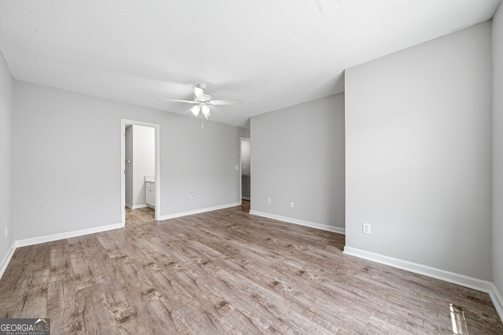 5682 Lawley Drive - Photo 22