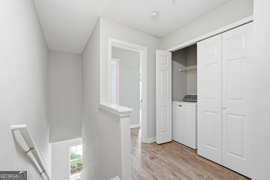 5682 Lawley Drive - Photo 19