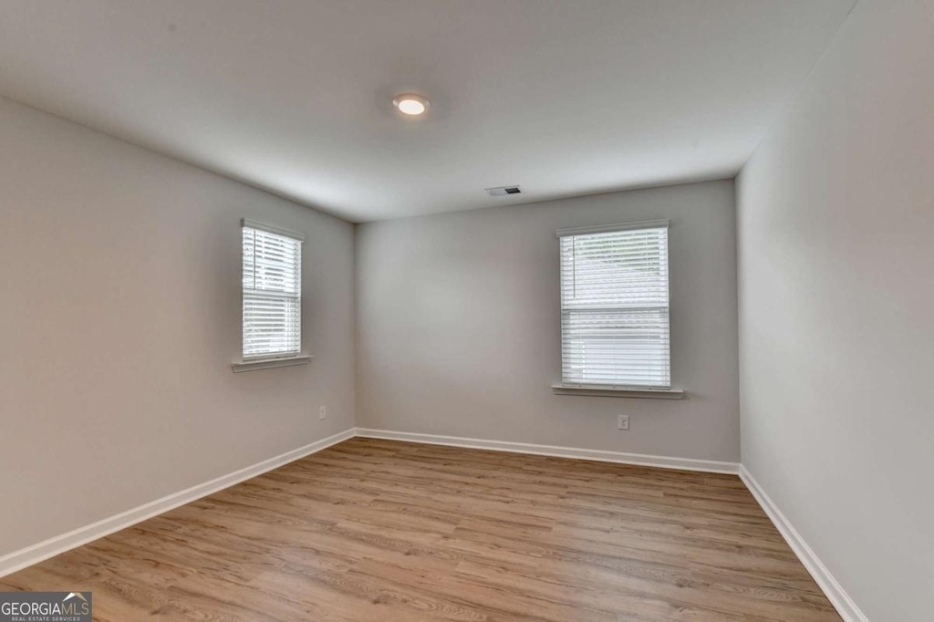 175 Grey Falcon Avenue - Photo 35