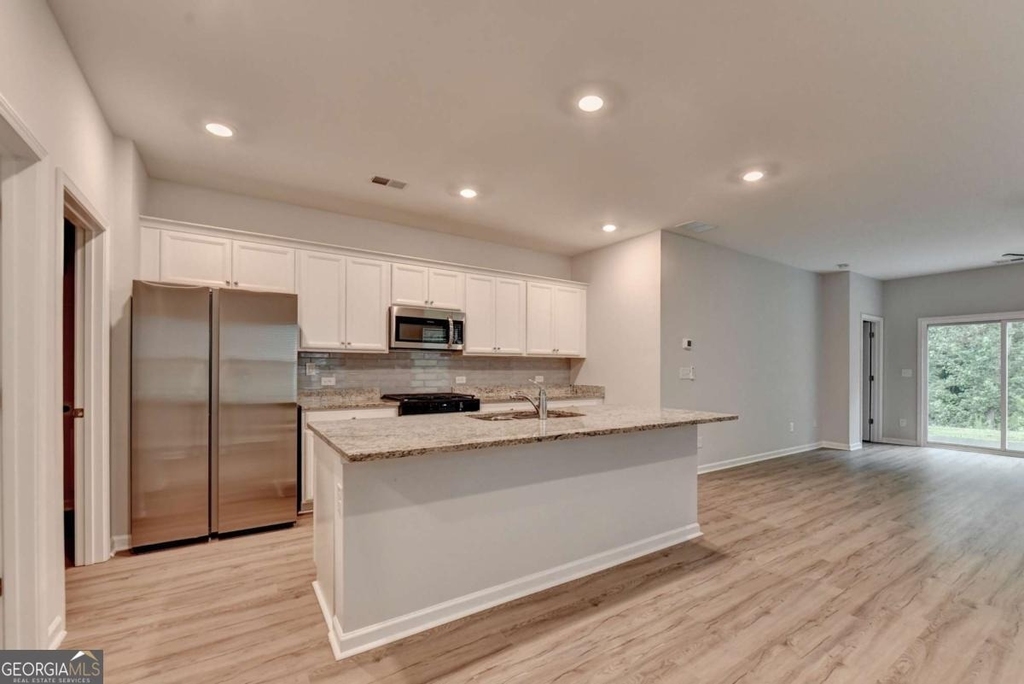 175 Grey Falcon Avenue - Photo 5