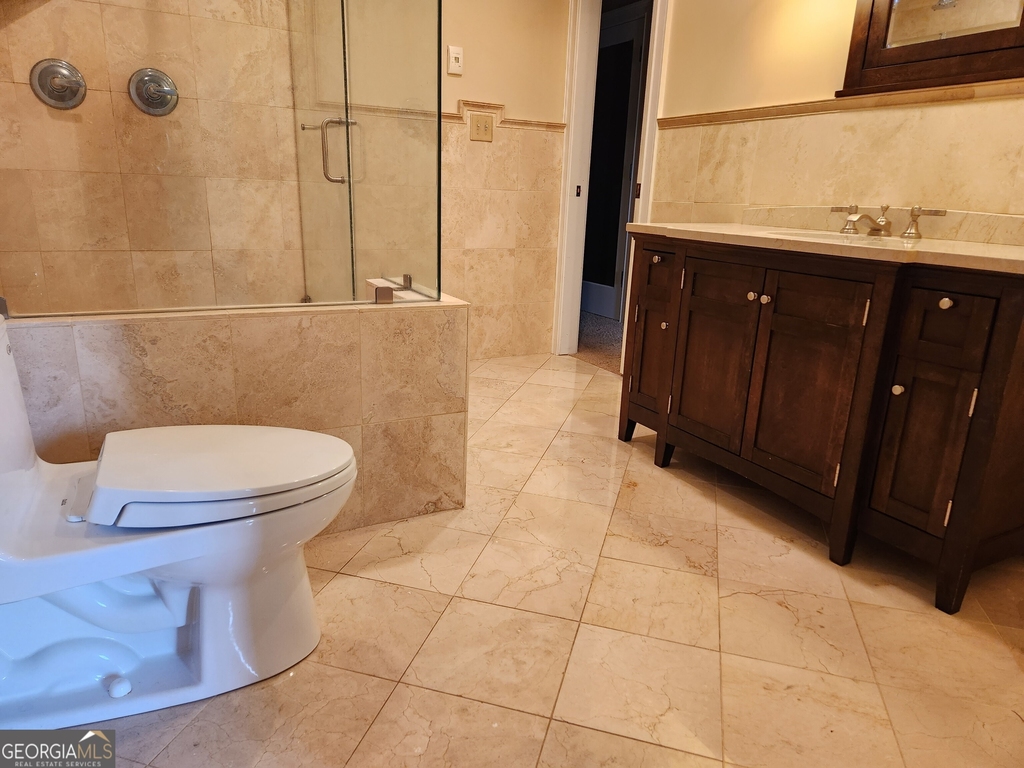 1085 Holly Drive - Photo 14