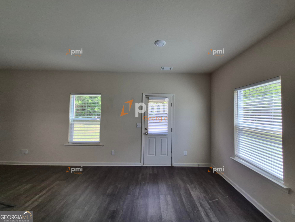 115 Foley Drive - Photo 3