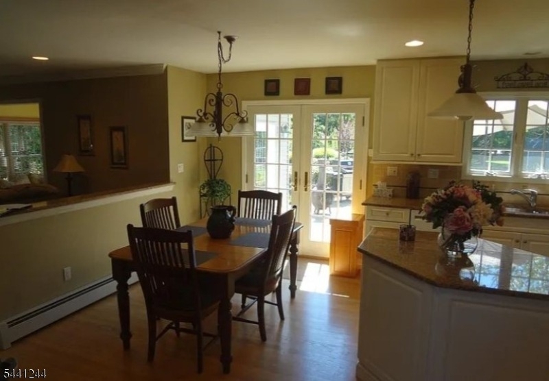 246 Fresh Ponds Rd - Photo 22