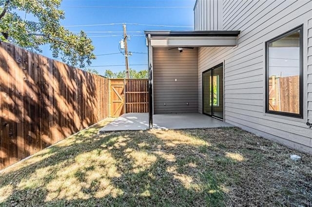 4319 Sylvester Street - Photo 1