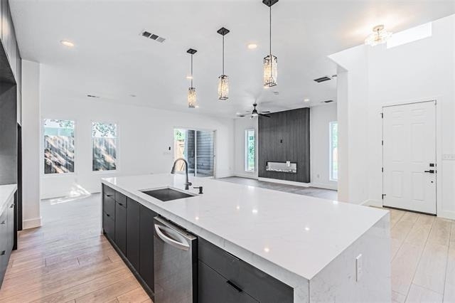 4319 Sylvester Street - Photo 12