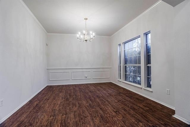7025 Michael Drive - Photo 3