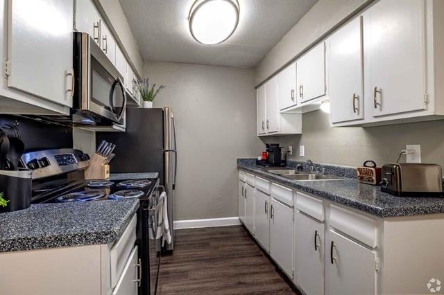 11349 Newkirk Street - Photo 6