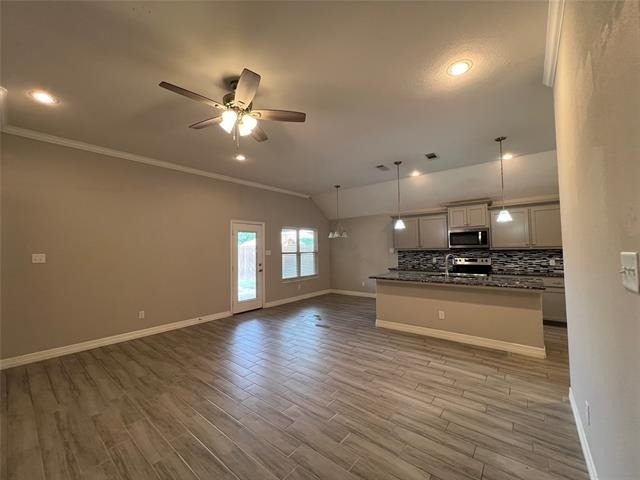 148 Frank Street - Photo 1