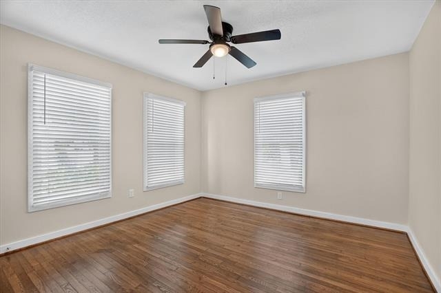 5016 Marks Place - Photo 14
