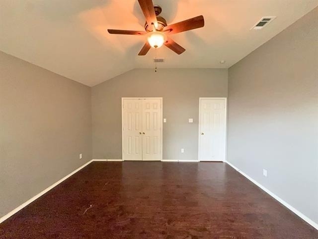 9120 Goldenview Drive - Photo 9