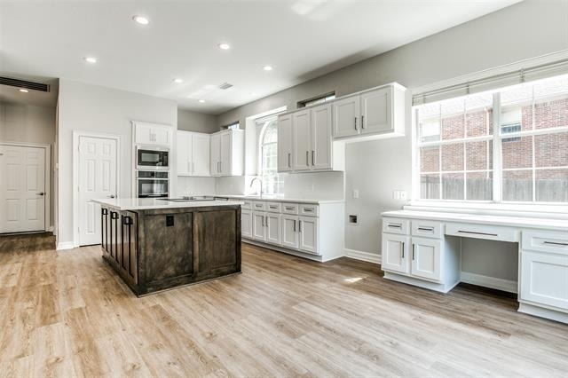 1270 Lakeway Drive - Photo 11