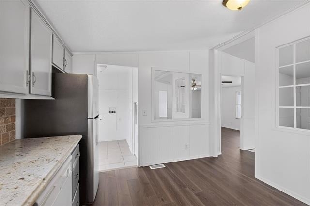 6553 Private Road 2270 - Photo 6