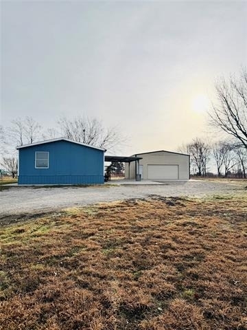 6553 Private Road 2270 - Photo 0