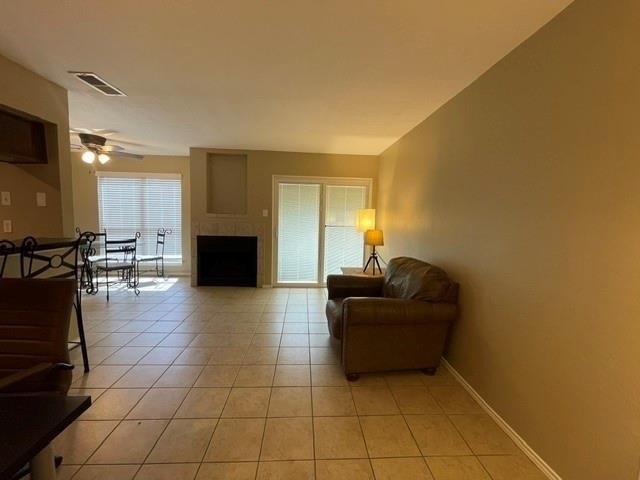 835 W Harwood Road - Photo 4