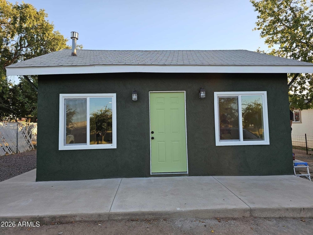 8375 W Madison Street - Photo 0