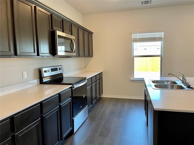 3205 Sweetwater Way - Photo 4