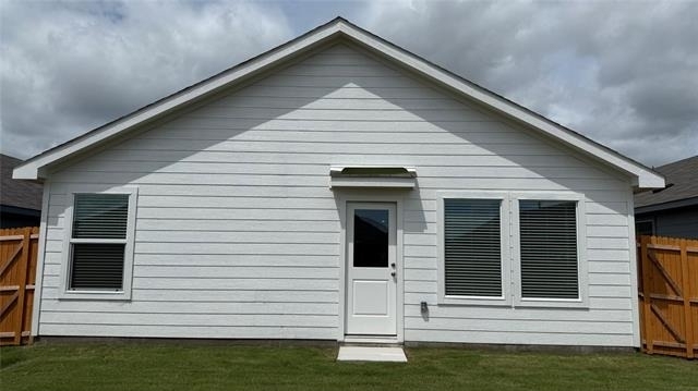 3911 Ontario Way - Photo 4