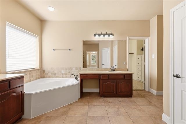 627 Seymour Drive - Photo 10