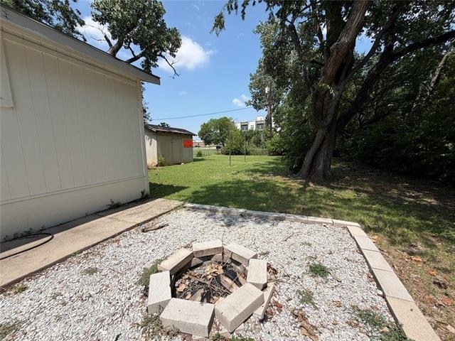 605 N Pine Street - Photo 14