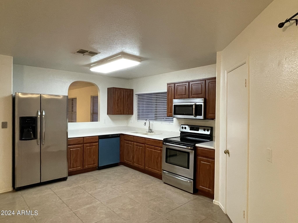 13564 W Fargo Drive - Photo 2