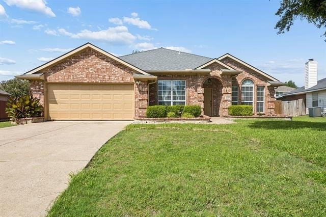 2201 Cantura Drive - Photo 0