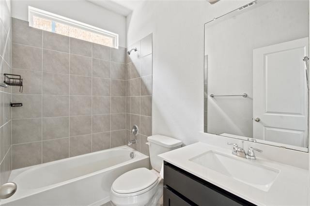 2036 Almassera Drive - Photo 5