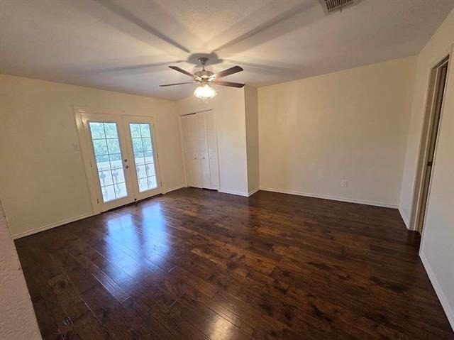 5839 Lake Point Drive - Photo 11