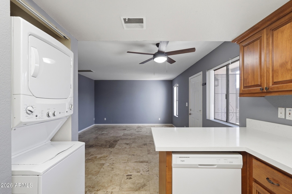 3635 N 37th Street - Photo 11