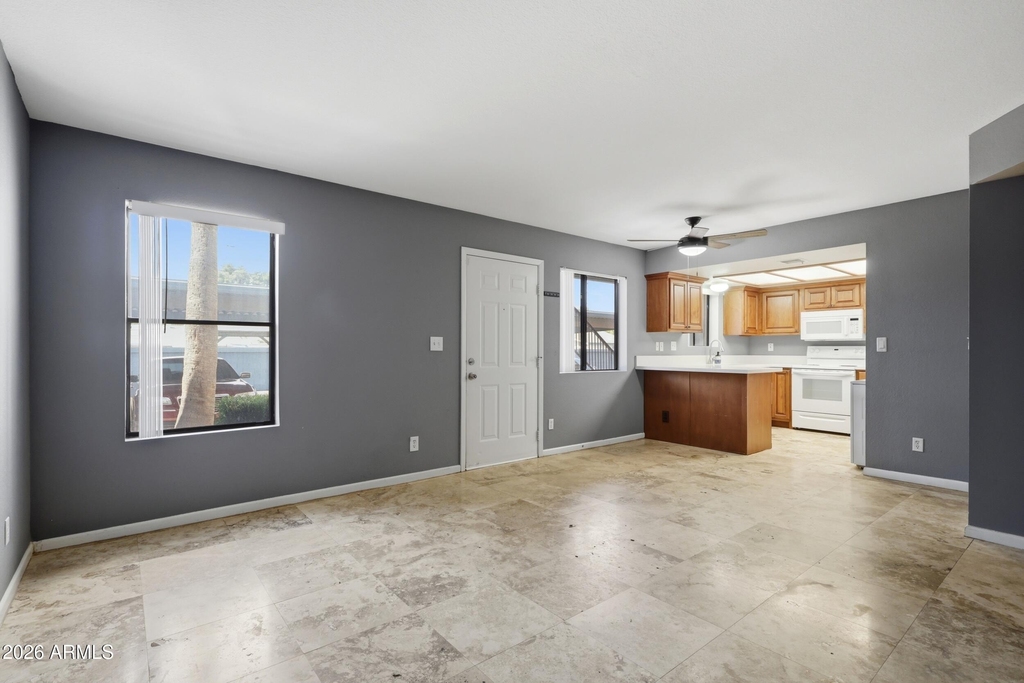 3635 N 37th Street - Photo 0