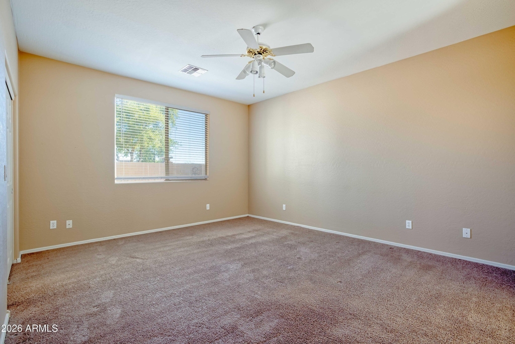 15273 W Roanoke Avenue - Photo 14