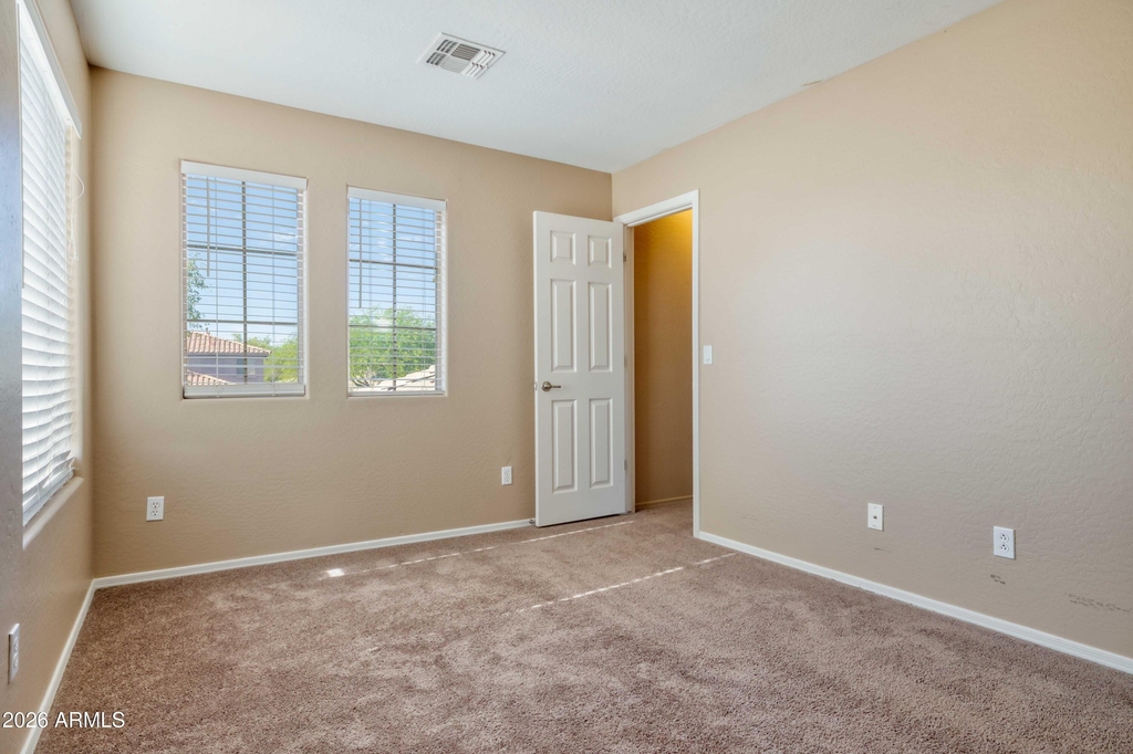 15273 W Roanoke Avenue - Photo 33
