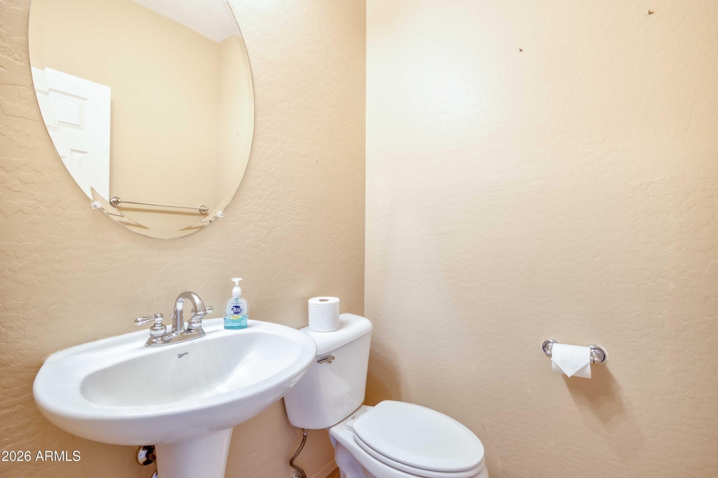 15273 W Roanoke Avenue - Photo 13