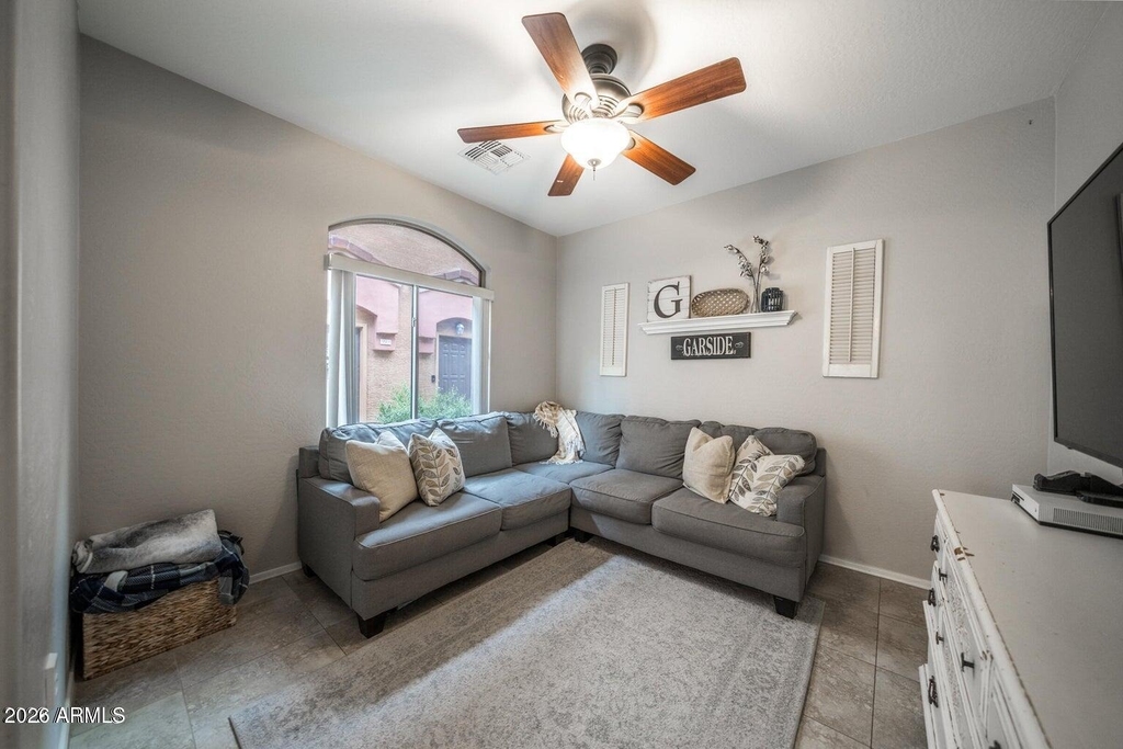 2024 S Baldwin -- - Photo 6