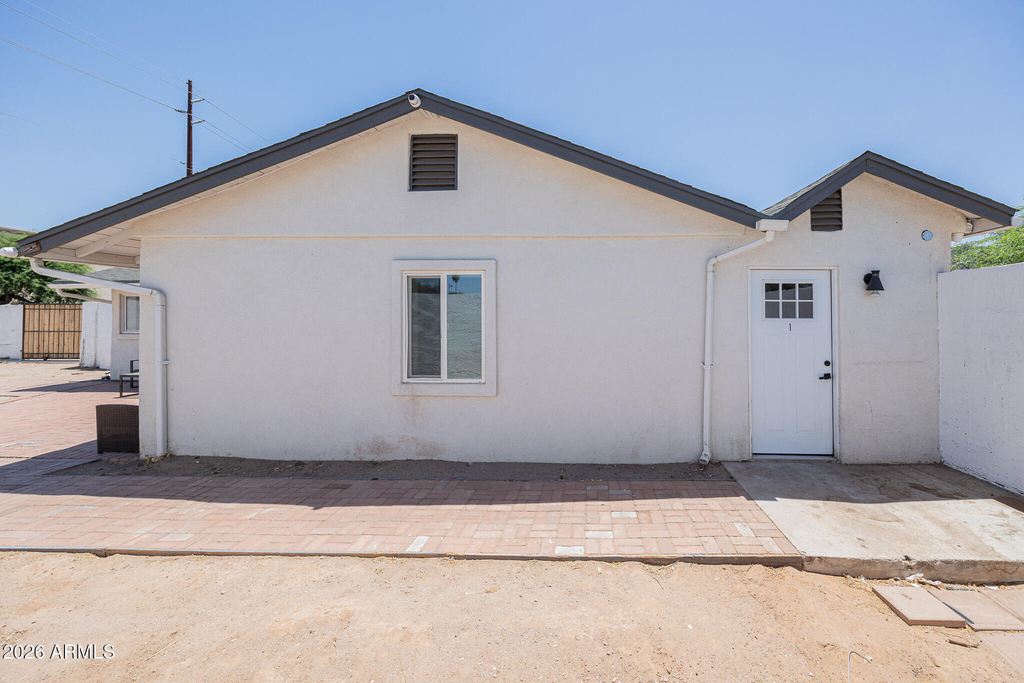 2802 N 36th Street - Photo 1