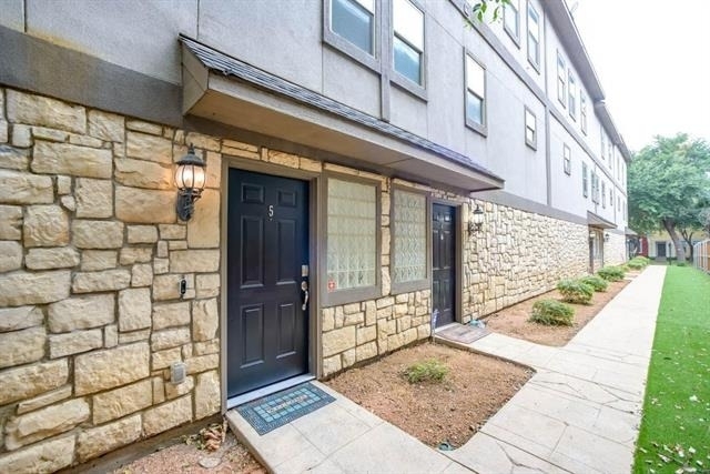 4110 Mckinney Avenue - Photo 1