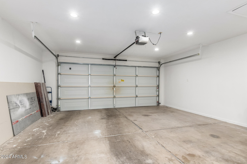 4912 E Friess Drive - Photo 32