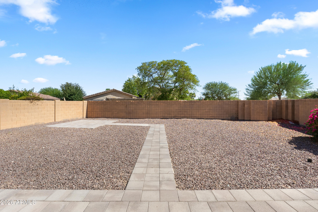 14369 W Lexington Avenue - Photo 34
